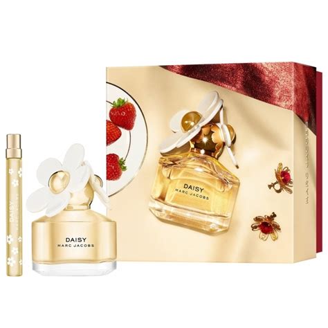 marc jacobs 50ml gift set.